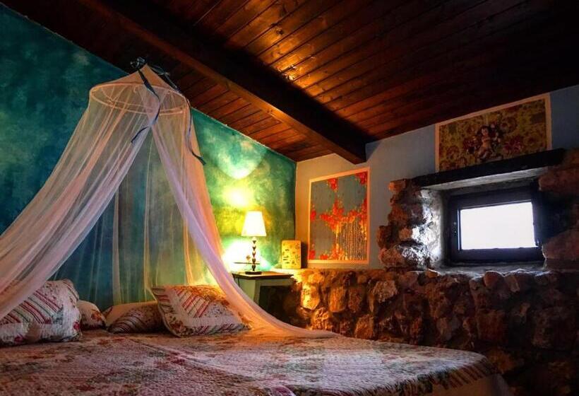 스탠다드 트리플 룸, La Quinta De Malu Romantic Hotel In Cuenca