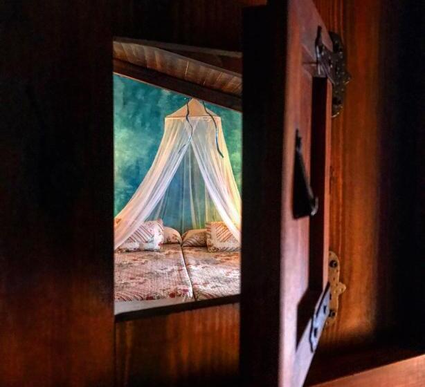 스탠다드 트리플 룸, La Quinta De Malu Romantic Hotel In Cuenca