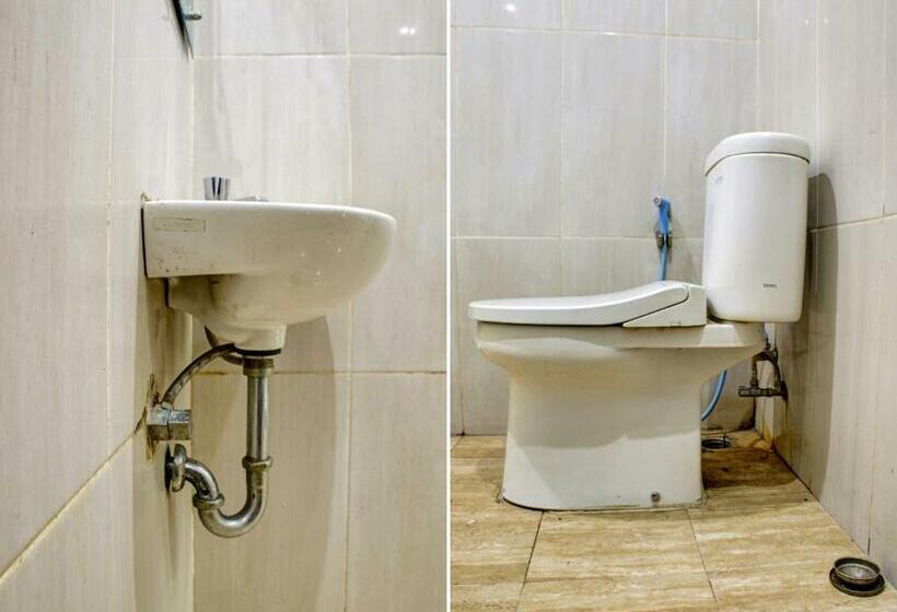 Номер Стандарт, Reddoorz Syariah Near Q Mall Banjarbaru