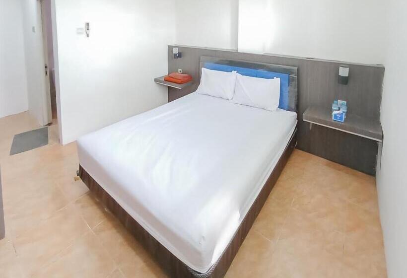 Номер Стандарт, Reddoorz Syariah Near Q Mall Banjarbaru