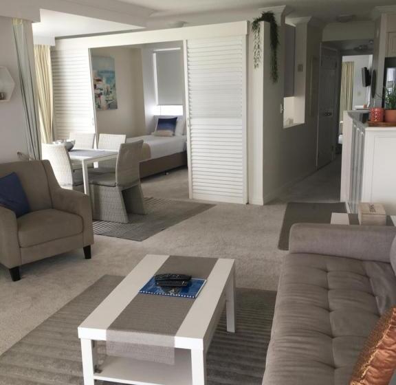 Апартаменты 2 Спальни, Broadbeach Holiday Apartments