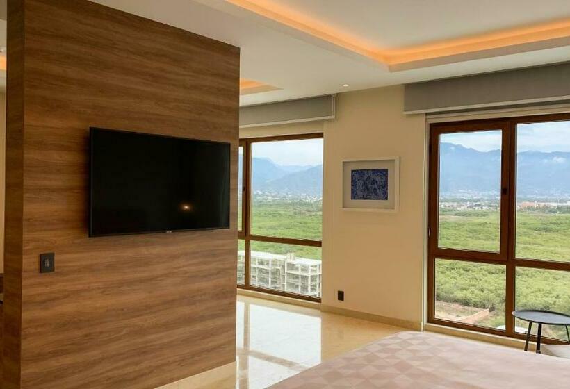 جناح سرير كينج, Holiday Inn & Suites   Puerto Vallarta Marina & Golf, An Ihg