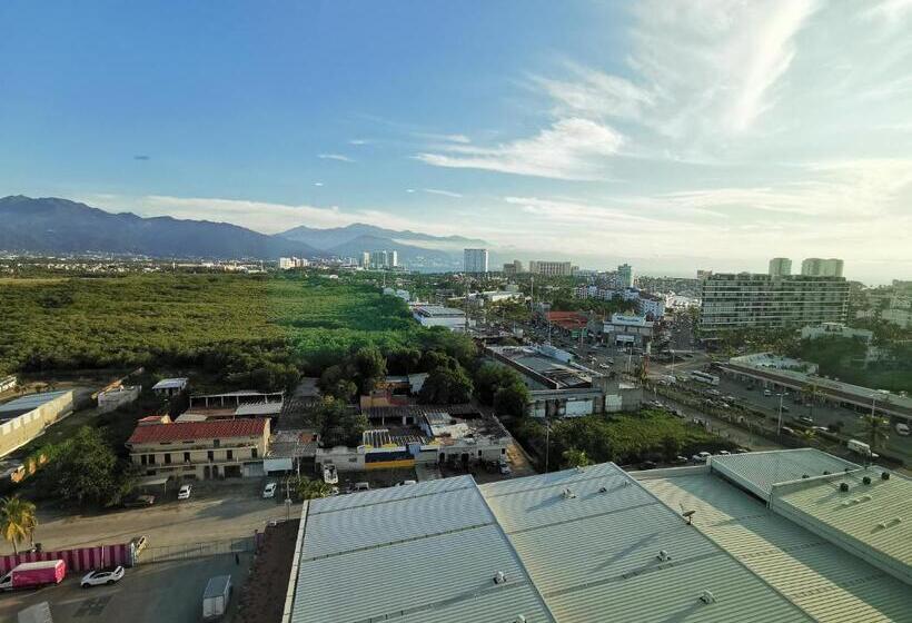 جناح سرير كينج, Holiday Inn & Suites   Puerto Vallarta Marina & Golf, An Ihg