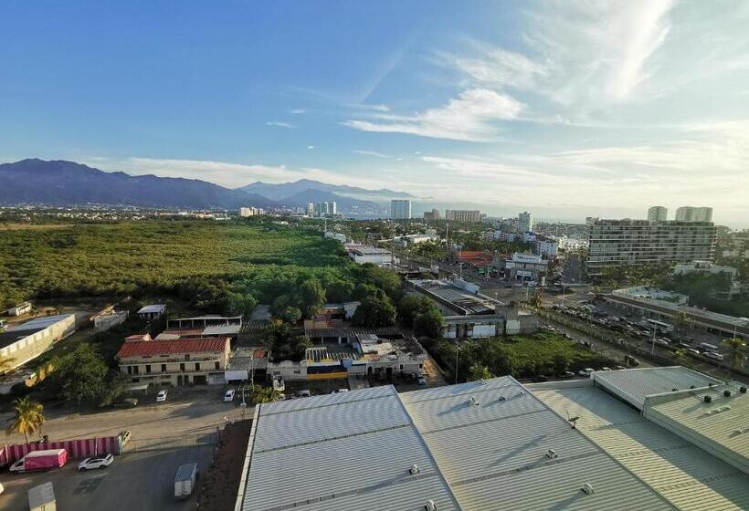 جناح سرير كينج, Holiday Inn & Suites   Puerto Vallarta Marina & Golf, An Ihg