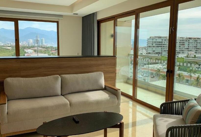 جناح سرير كينج, Holiday Inn & Suites   Puerto Vallarta Marina & Golf, An Ihg