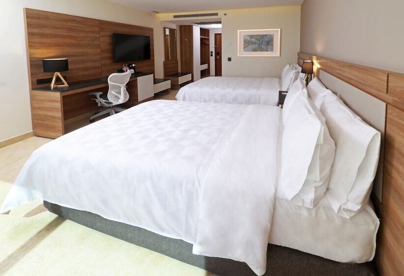 غرفه قياسيه سريرين مزدوجين, Holiday Inn & Suites   Puerto Vallarta Marina & Golf, An Ihg