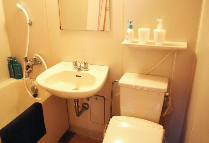 高级大房间, Monzen Okagero