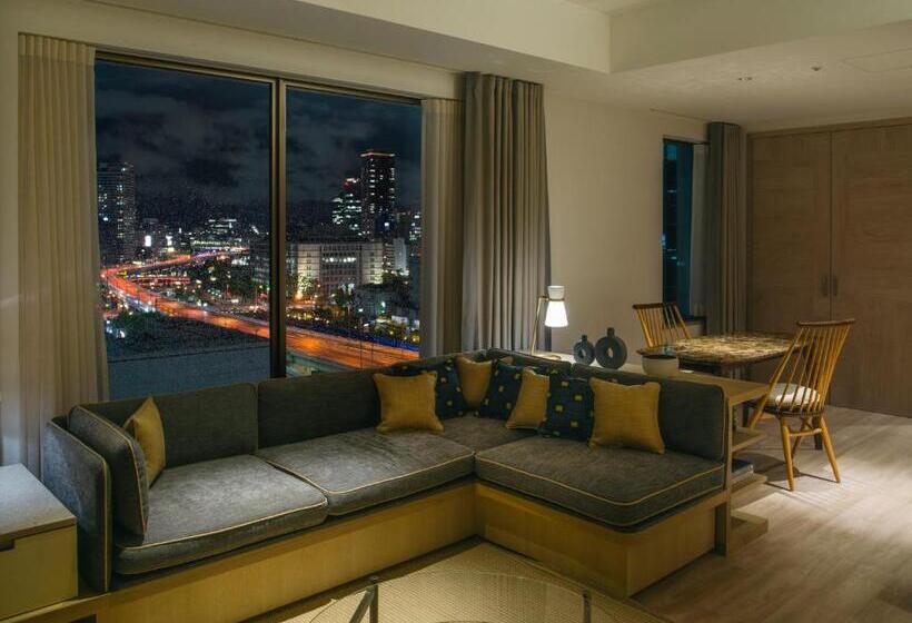 جناح, Zentis Osaka