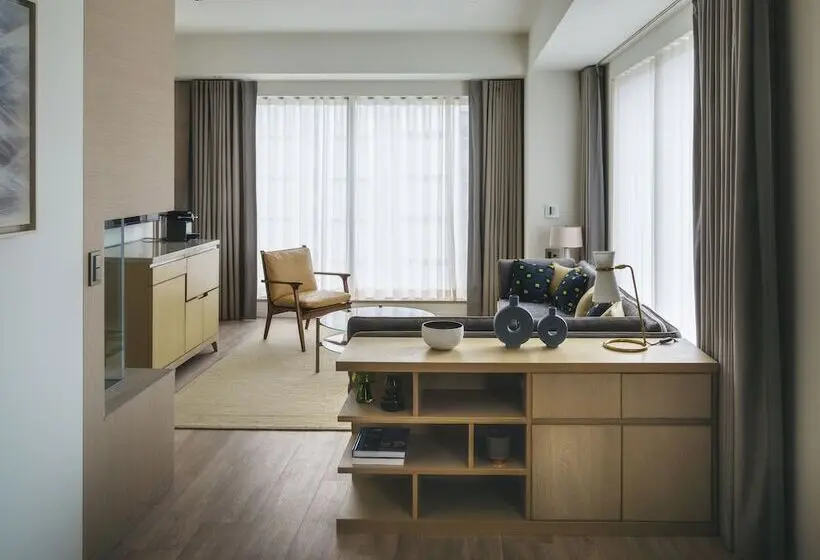 סוויטה, Zentis Osaka