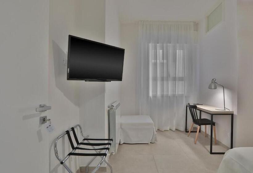 اتاق استاندارد, Libertà Central Suites