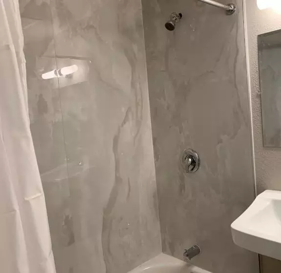 اتاق لوکس, Big 7 Motel