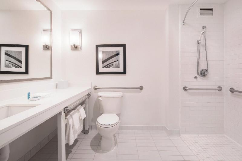 带大床的标准间, Aloft San Jose Cupertino