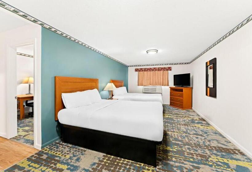 패밀리 룸, Americas Best Value Inn Stonington Mystic