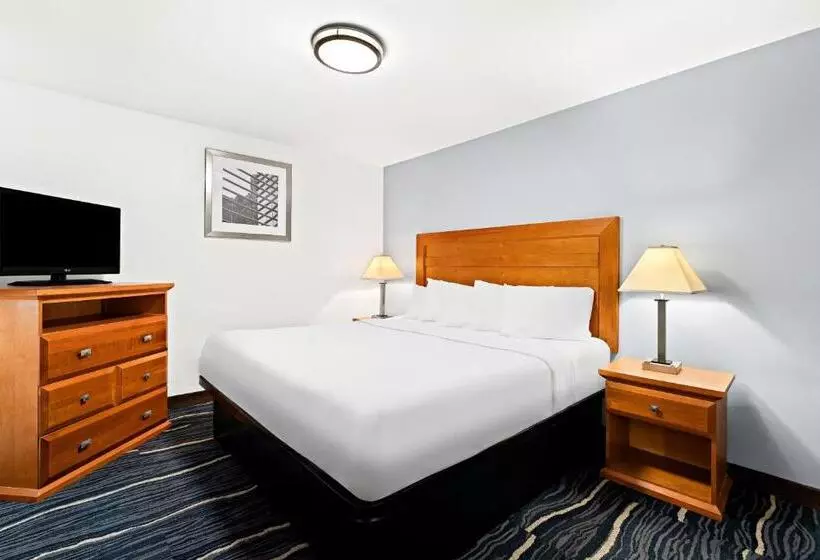 キングサイズベッドのスタンダードルーム, Americas Best Value Inn Stonington Mystic