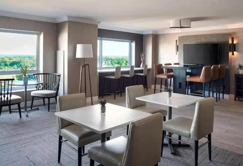 キングサイズベッドのスーペリアルーム, Chicago Marriott Southwest At Burr Ridge
