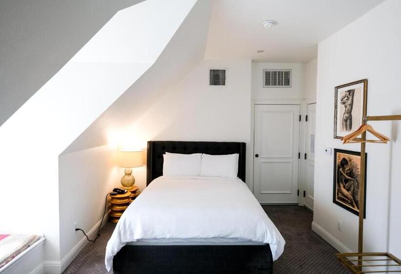 Номер Стандартный Кровать Куин, Ella