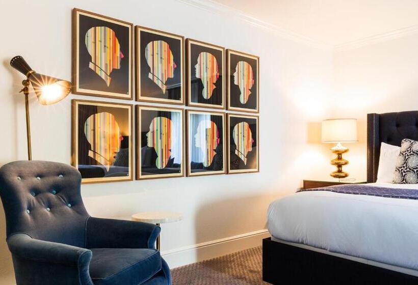 Номер Премиум, Ella