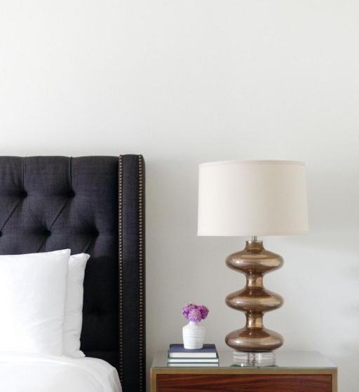 Номер Премиум, Ella