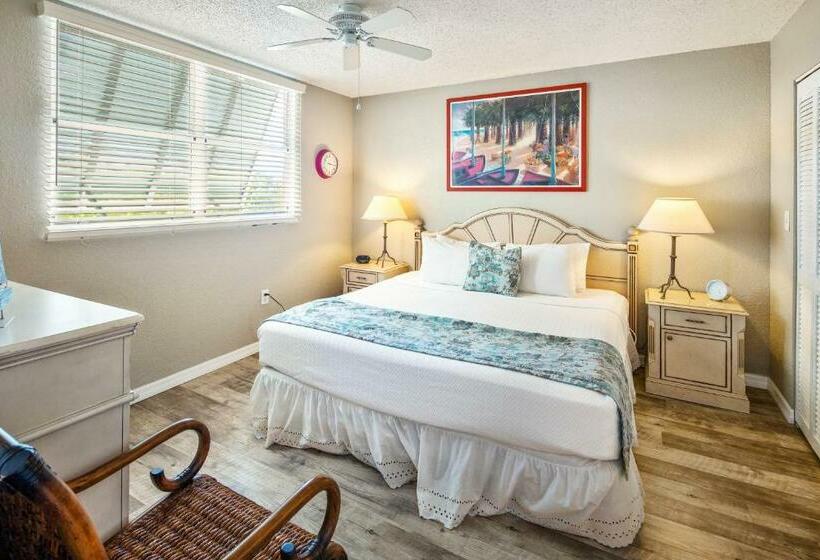 דירת שני חדרים, Sunrise Suites