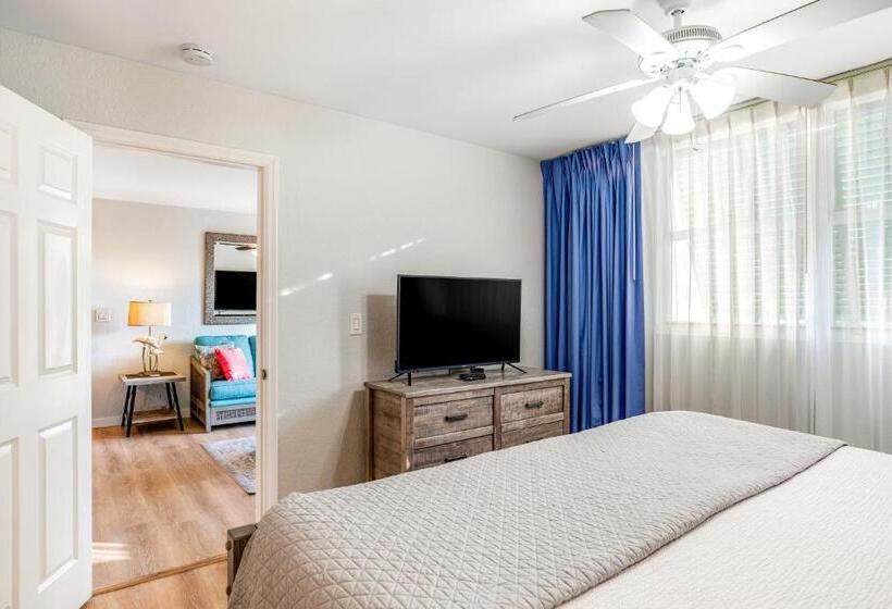 דירת שני חדרים, Sunrise Suites