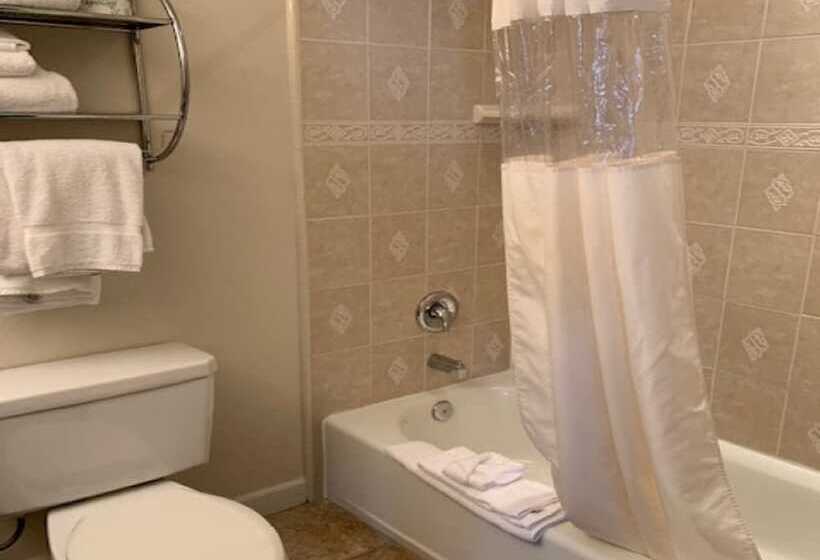 발코니가 있는 스위트, The Hotel Oceanside