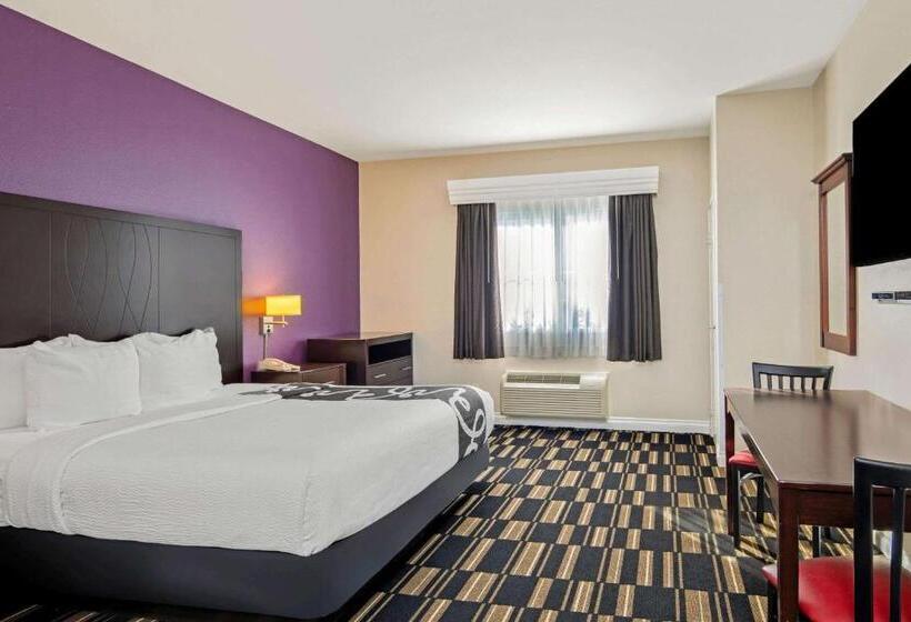 غرفة قياسية سرير كينج, The Hotel Oceanside