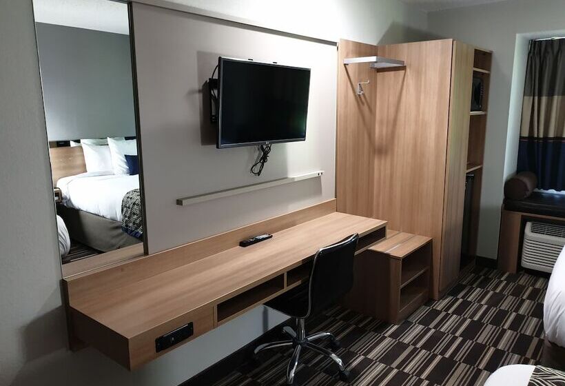 חדר סטנדרט מותאם לאדם עם מוגבלויות, Microtel Inn & Suites By Wyndham Augusta/riverwatch