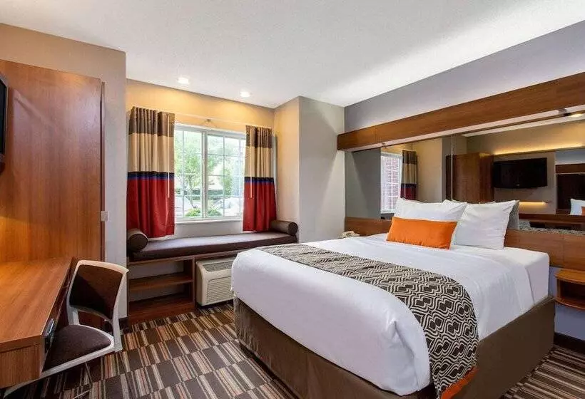 身障者適用スイートルーム, Microtel Inn & Suites By Wyndham Philadelphia Airport