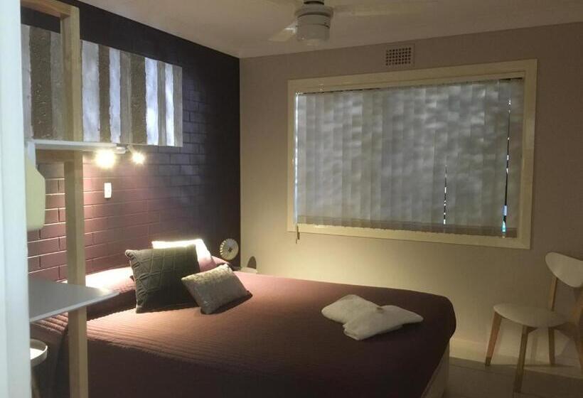 شقة غرفة واحدة, Beachlander Self Contained Holiday Apartments