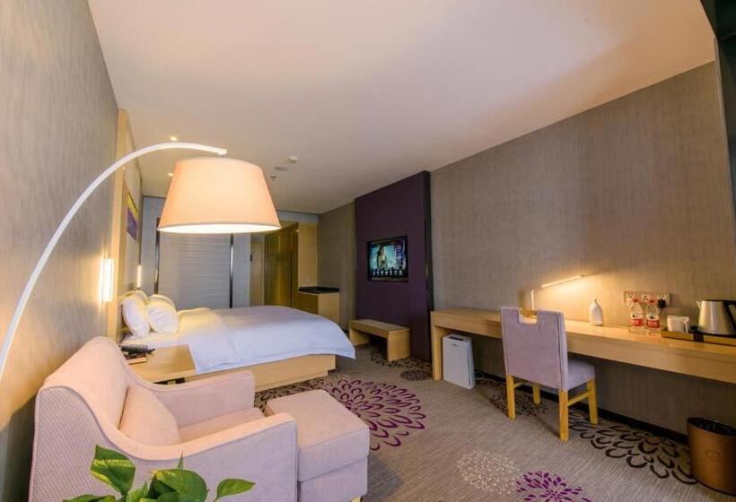 חדר דחוקס עם מיטת קינג, Lavande Hotels·chengdu Shuangliu International Airport