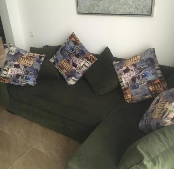 آپارتمان 1 خوابه با بالکن, Aparthotel Family