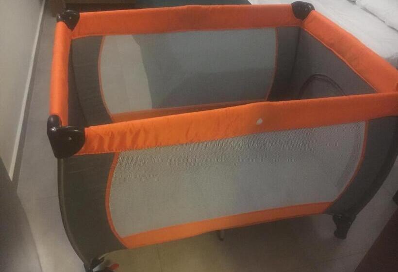 استودیو استاندارد با بالکن, Aparthotel Family