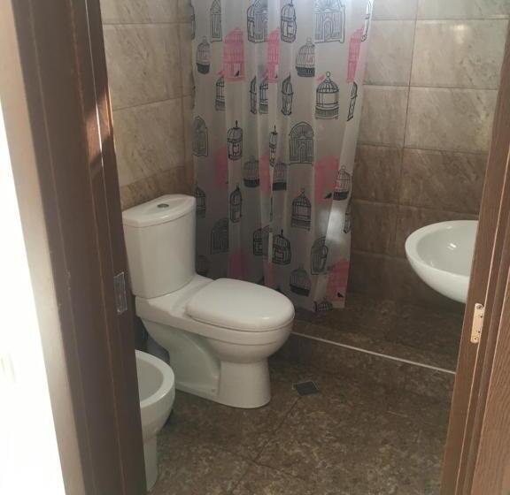 آپارتمان 2 خوابه, Aparthotel Family