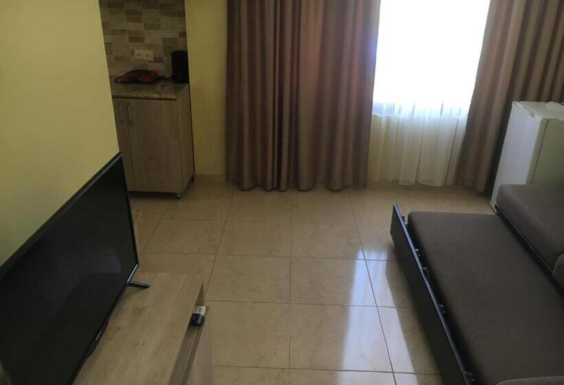 آپارتمان 1 خوابه با بالکن, Aparthotel Family