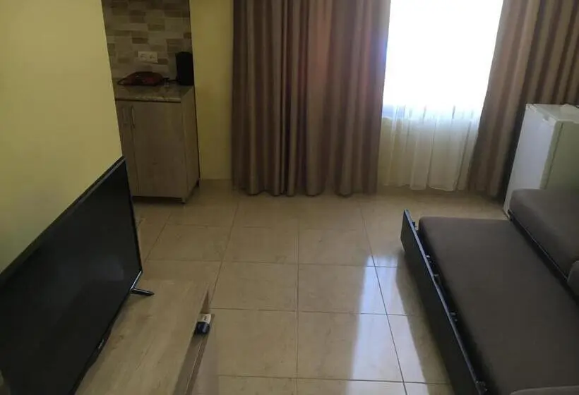 آپارتمان 1 خوابه با بالکن, Aparthotel Family