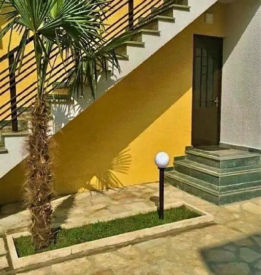 آپارتمان 1 خوابه, Aparthotel Family