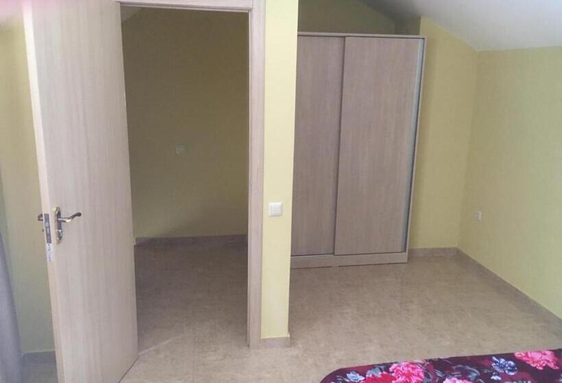 آپارتمان دوبلکس 1 خوابه, Aparthotel Family