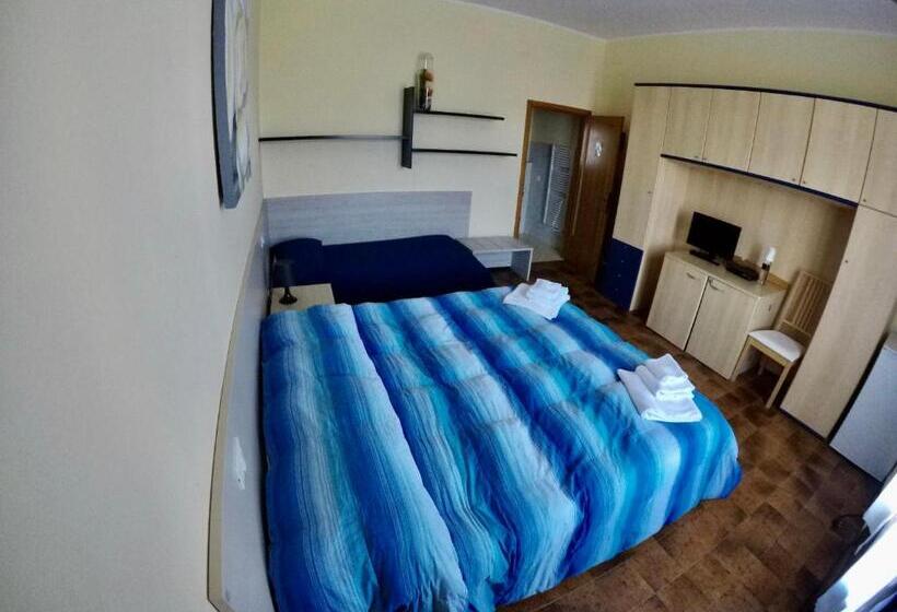 Трехместный Номер Deluxe, Agriturismo Eucaliptus