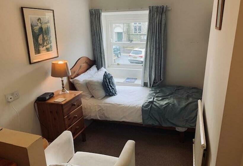 单人经济间, Cocketts