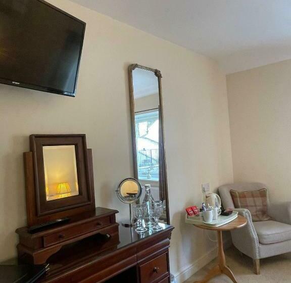 豪华房间, Cocketts