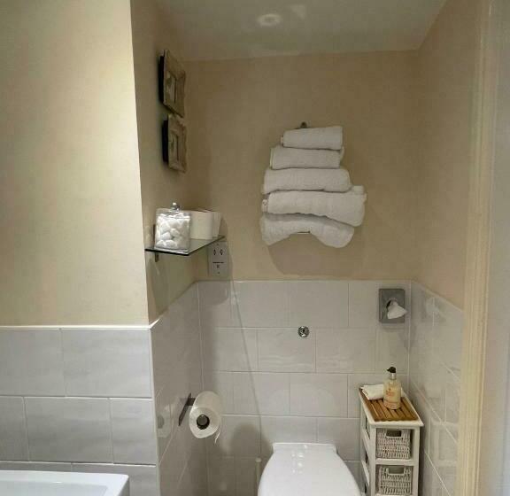 豪华房间, Cocketts