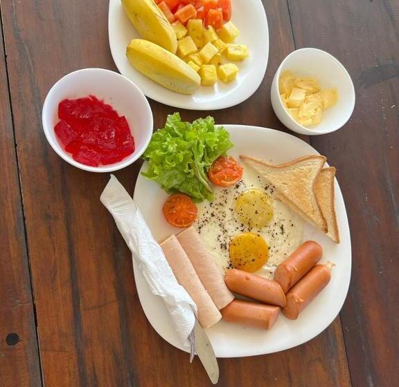 트리플 클래식 룸, One World Mirissa