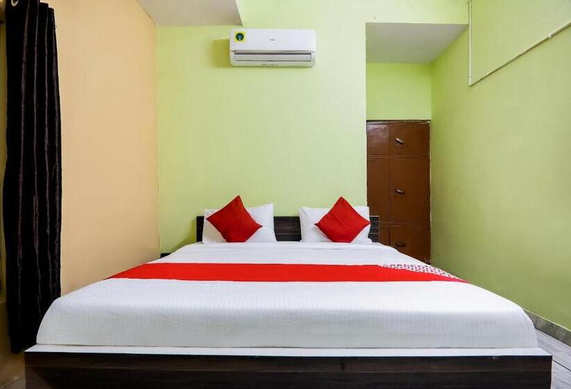 트리플 클래식 룸, Oyo 66940 New Delhi Grand