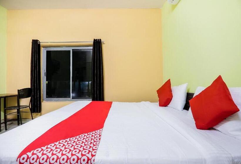 Трехместный Номер Классика, Oyo 66940 New Delhi Grand