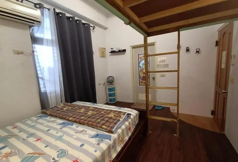 اتاق استاندارد سه نفره, Ludao B&b