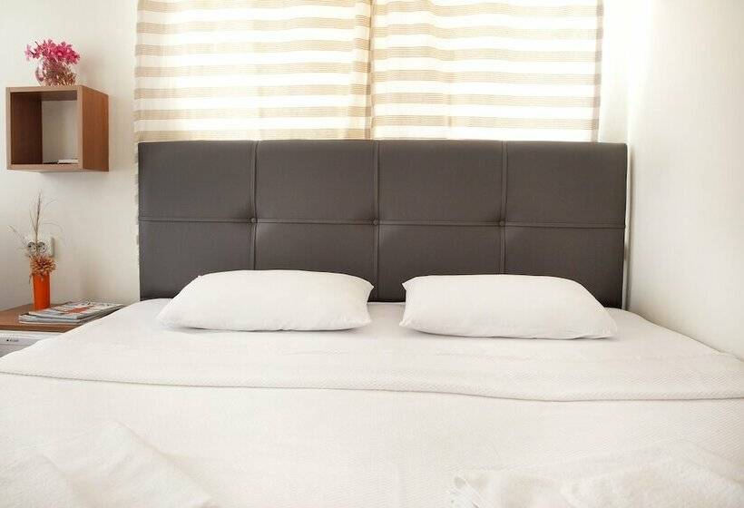 Quarto Estandar, Oğuz Otel Datça
