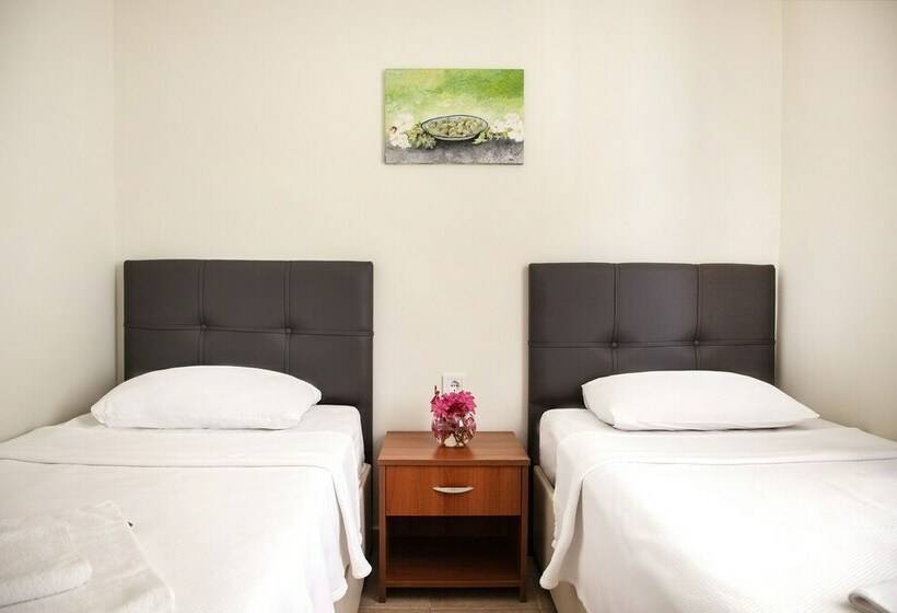 Quarto Estandar, Oğuz Otel Datça