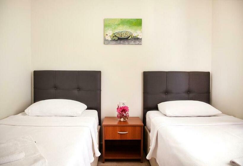 Quarto Estandar, Oğuz Otel Datça