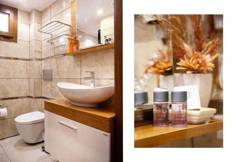 Quarto Triplo Estandar, Oğuz Otel Datça