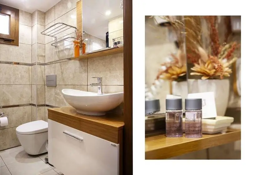 Standard Triple Room, Oğuz Otel Datça